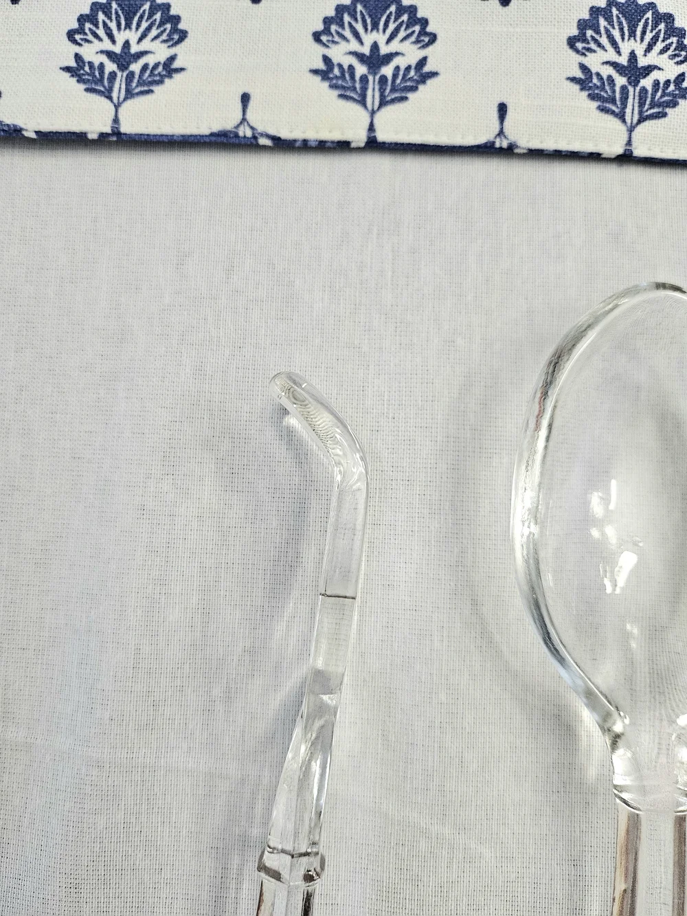 VINTAGE Clear Glass Salad Serving Set Spoon & Fork Ribbed Handle 1960s